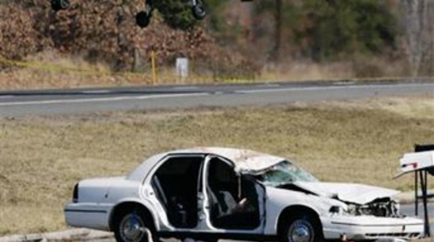 Drag yarışlarında feci kaza: 7 &ouml;l&uuml;