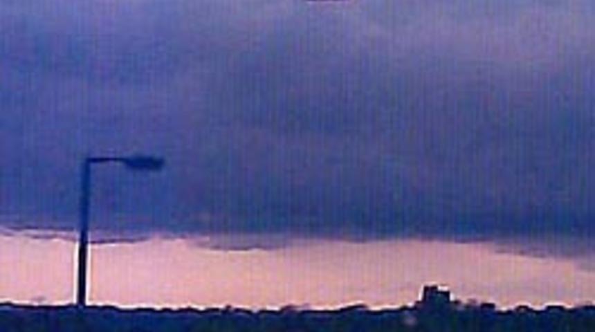 En net UFO g&ouml;r&uuml;nt&uuml;s&uuml;