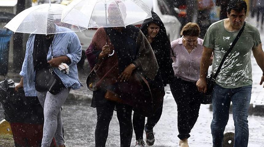 Sıcak havaların ardından İstanbul ve Ankara’da beklenen yağışlar nihayet geliyor! Meteoroloji bu haritalarla duyurdu