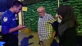 Babasını bıçakladı, sebebi 'pes' dedirtti