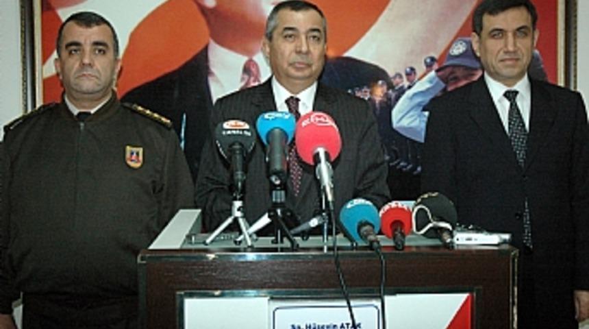 Esrar bah&ccedil;esi helikopterle tespit edildi  