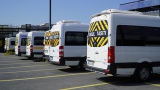 Okul servislerine yeni düzenleme geliyor! İBB önerdi, gözler UKOME toplantısına çevrildi... O ücret artık istenmeyecek!