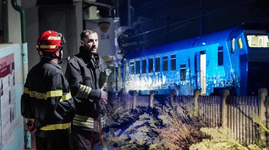 Demir yolunda feci kaza! 160 kilometre hızla işçilere çarptı...