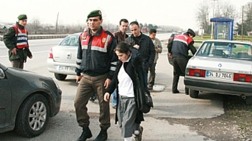 Liseli gen&ccedil; kız radara yakalandı