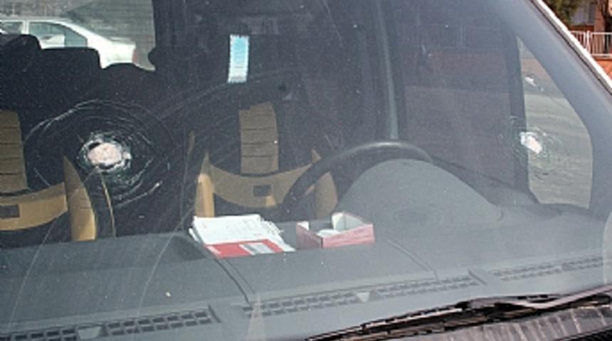 DTP mitinginde polis yaralandı