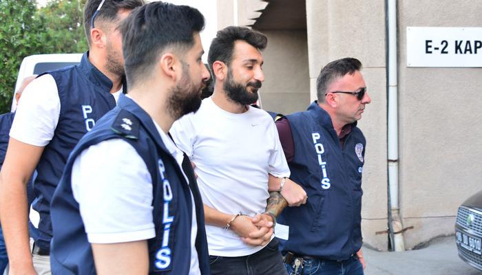 Hayvan hakları platformu “Paw Guards”ın yöneticisi Erkin Erdoğdu tutuklandı! Dolandırıcılık, tehdit, belgede sahtecilik… Çok sayıda suçtan aranıyormuş