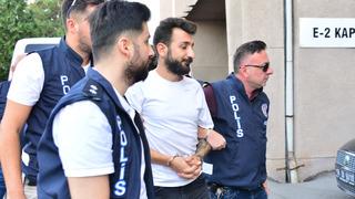 Hayvan hakları platformu Paw Guardsın yöneticisi Erkin Erdoğdu tutuklandı! Dolandırıcılık, tehdit, belgede sahtecilik... Çok sayıda suçtan aranıyormuş