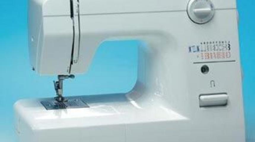 Bor&ccedil;la aldığı dikiş makinasıyla cirosunu 4 milyon dolara &ccedil;ıkardı