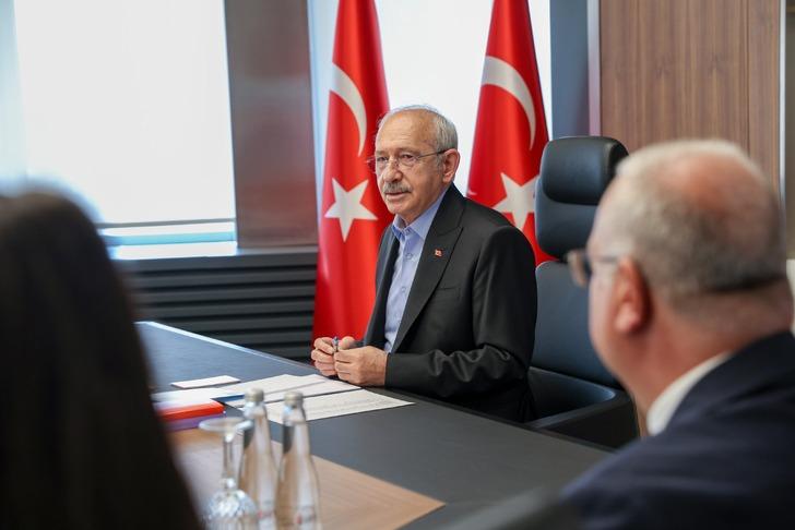 Mansur Yavaş 'adayım' dedi, açıklamasındaki o detay kulisleri hareketlendirdi... Kılıçdaroğlu'ndan Ankara'da dikkat çeken görüşme