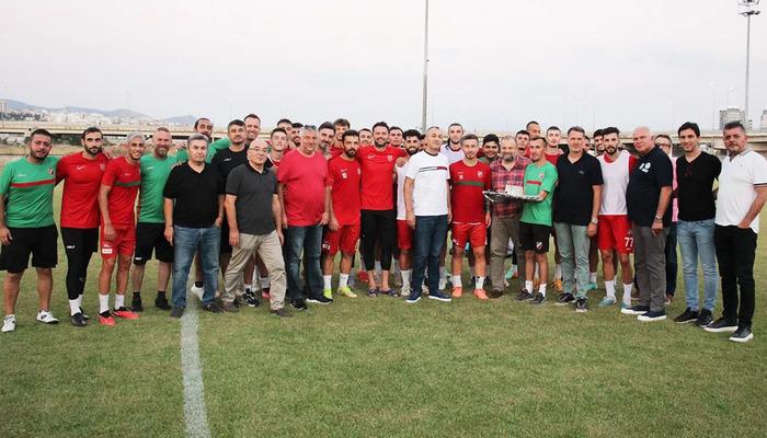 Karşıyaka’da yaprak dökümü! 21 oyuncu kulüpten ayrıldıTFF 1. Lig