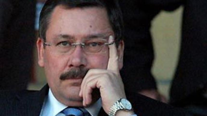 G&ouml;k&ccedil;ek istifa edecek mi?