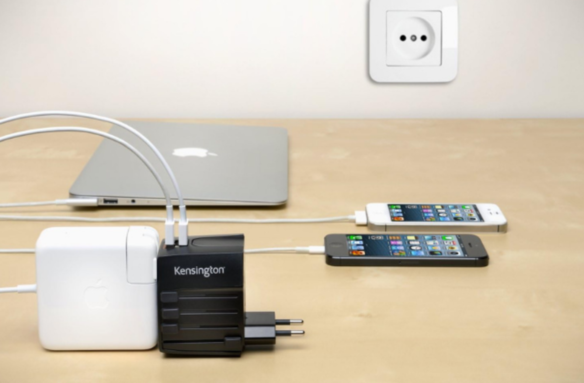 Yurt dışı seyahatlerinizde kurtarıcınız olacak universal priz dönüştürücüleri