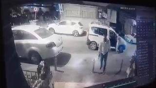 Kahvehanede silahlı çatışma: Görüntüler ortaya çıktı! Daha önce de 2 kez...