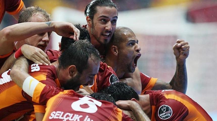 Süper Lig'de Galatasaray forması da giymişti! Tarık Çamdal TFF 2. Lig ekibi Sarıyer'e transfer oldu