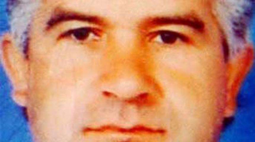 Okul müdürü ağabeyi tarafından öldürüldü