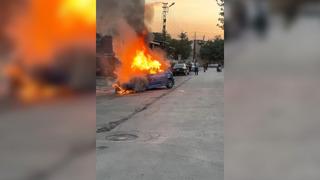 Elazığ’da seyir halindeki otomobil alev topuna döndü