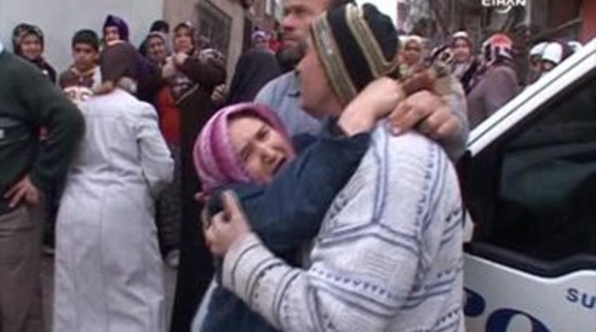 Sultanbeyi'de 4 kişi soba zehirlenmesinden &ouml;ld&uuml;