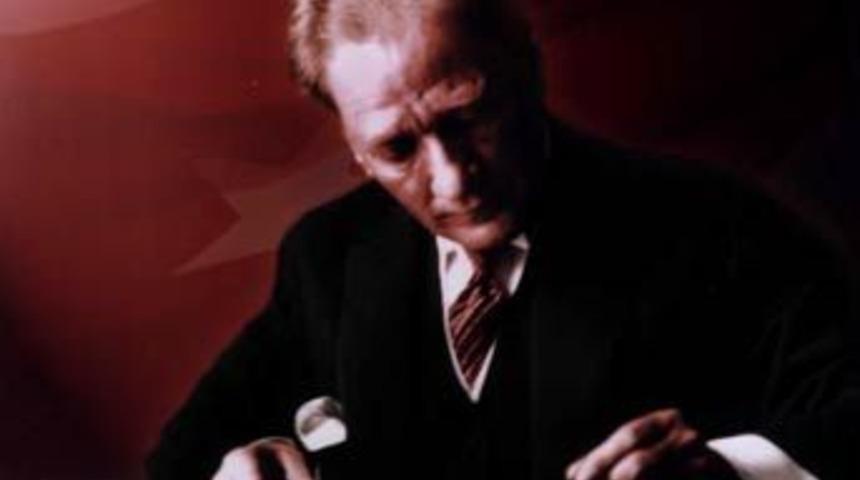 1001 fotoğrafla Atat&uuml;rk sergisi