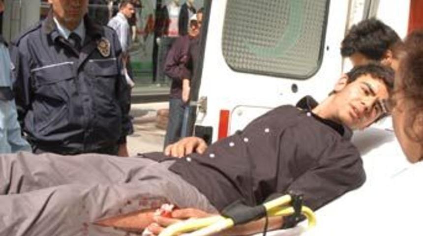 "Ters bakma" kavgası kanlı bitti