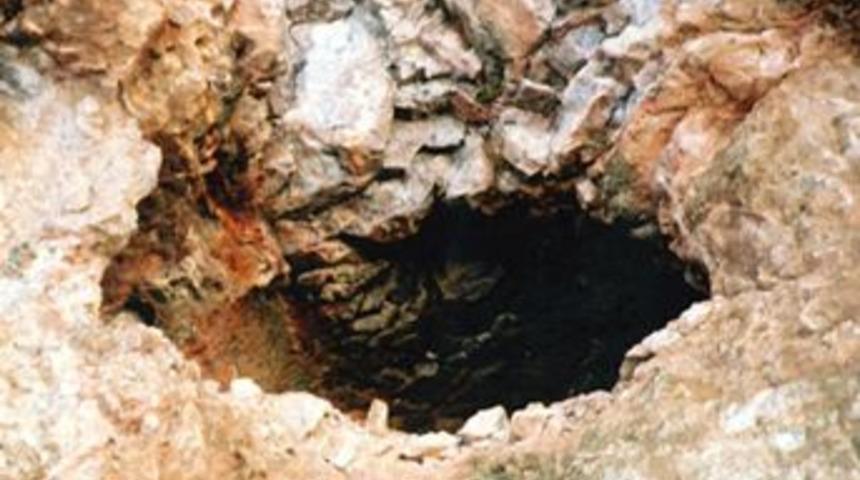 Mağarada 5 PKK'lı cesedi 