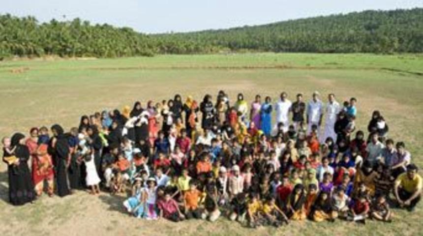 Bu k&ouml;yde herkes ikiz!