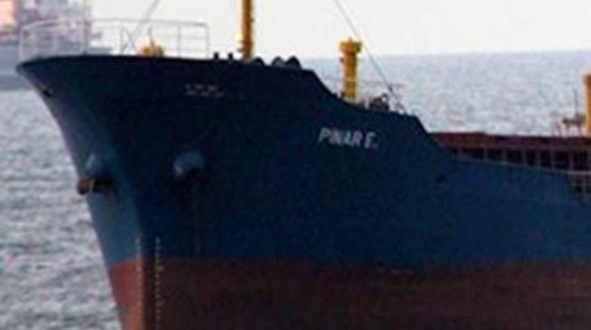 İtalya, T&uuml;rk gemisi Pınar'a izin verdi