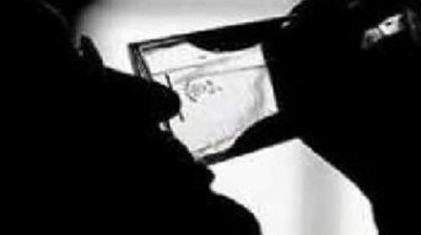 "Sevgilisine gitmesin diye zehirledim"