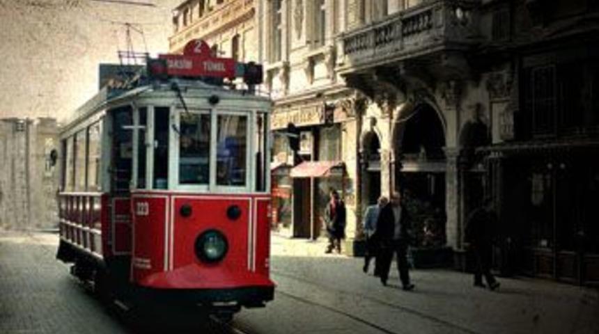 Beyoğlu'nda tramvay kazası