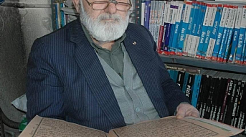 100 yıllık Kur'an-ı Kerim'e paha bi&ccedil;ilemiyor