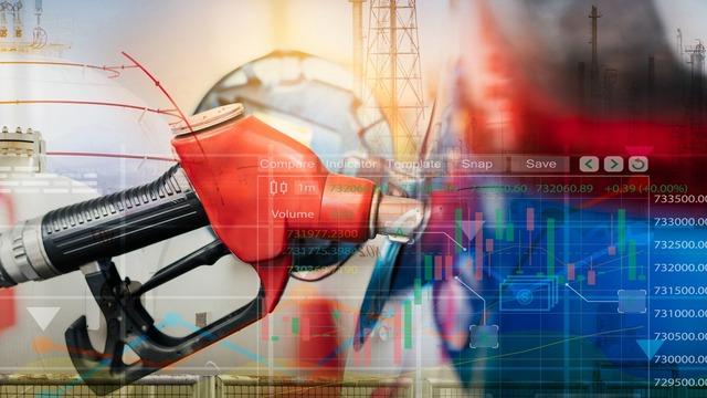 Akaryakıt fiyatları bir yukarı bir aşağı! Bu gece yeniden değişiyor: Motorin için 1,57 liralık indirim (30 Ekim Pazartesi güncel benzin-mazot fiyatı)