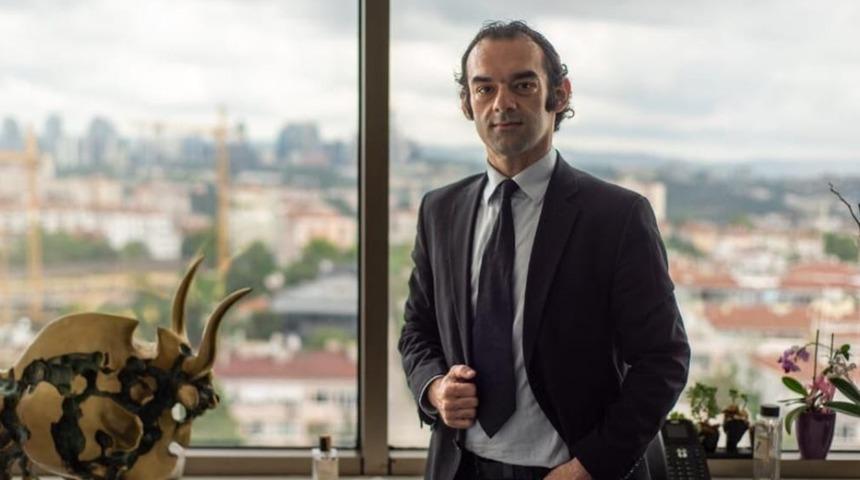 Ekonomist Enver Erkan yaşamını yitirdi