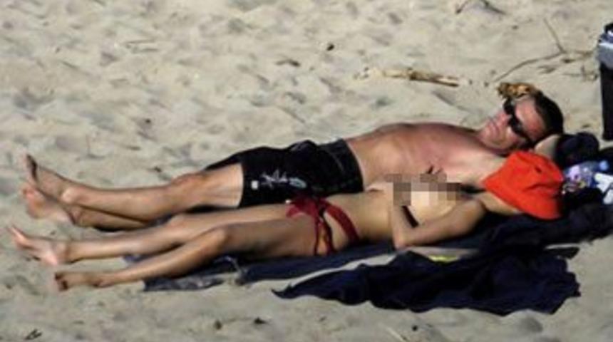 &Ccedil;in'in en seksisi &uuml;sts&uuml;z kaldı