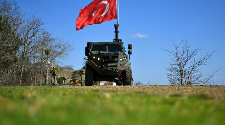 SON DAKİKA | MSB duyurdu! Yunanistan'a yasa dışı yollarla geçmeye çalışan 13'ü FETÖ mensubu 18 kişi yakalandı