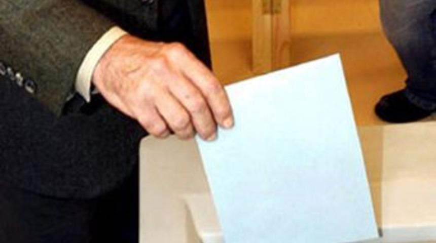 Prezervatif başkan yaptı!