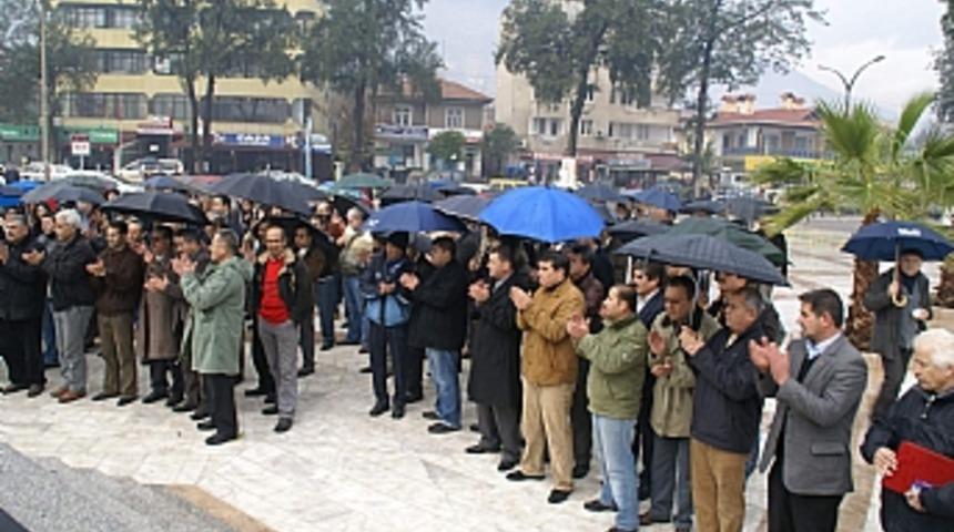 İsrail'in Gazze saldırısına tepkiler