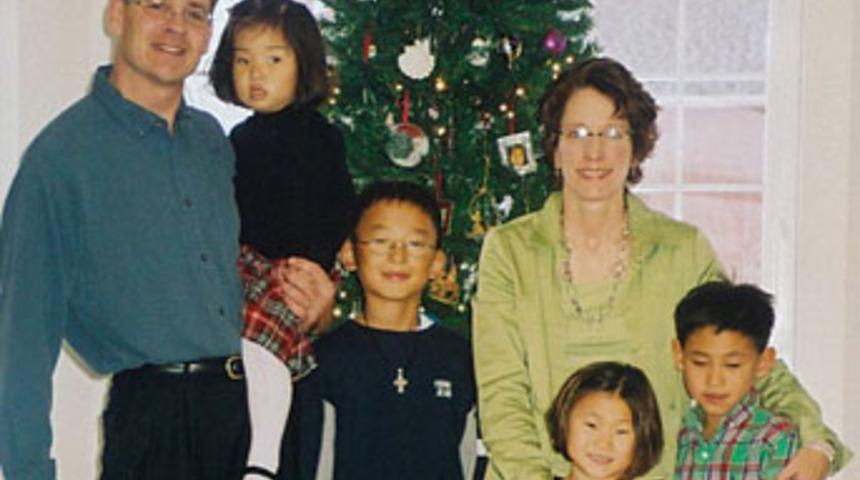 &Ouml;nce &ccedil;alıştığı bankayı dolandırdı, sonra ailesini katletti