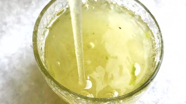 Evinizden eksik etmeyin: Cildi ve saçları ışıl ışıl parlatıyor! En az 10 yaş gençleştiriyor