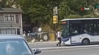 Yer: Karabük... Faciadan kıl payı kurtuldu! Seyir halindeki otobüsün önüne atlayıp...