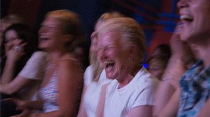 1600 yıl &ouml;nce insanlar nelere g&uuml;l&uuml;yordu?