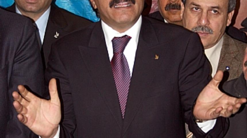 Yerel se&ccedil;im &ouml;ncesinde solda koalisyon tartışmaları