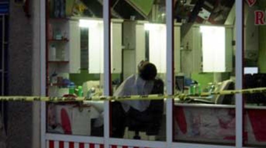 Berber koltuğunda infaz