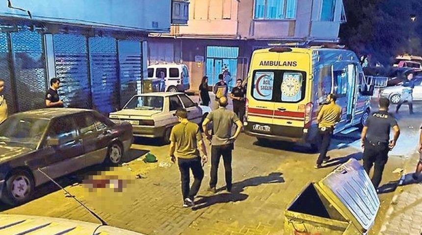 Barışmak için gitti başlarına sıktı! Akhisar'da 'eski sevgili' cinayeti: 2 ölü