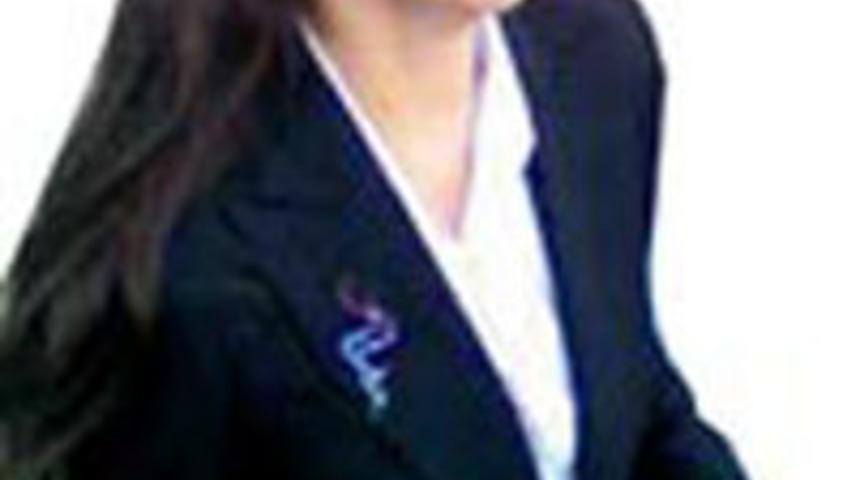 Veli K&uuml;&ccedil;&uuml;k'&uuml; kızı savundu!