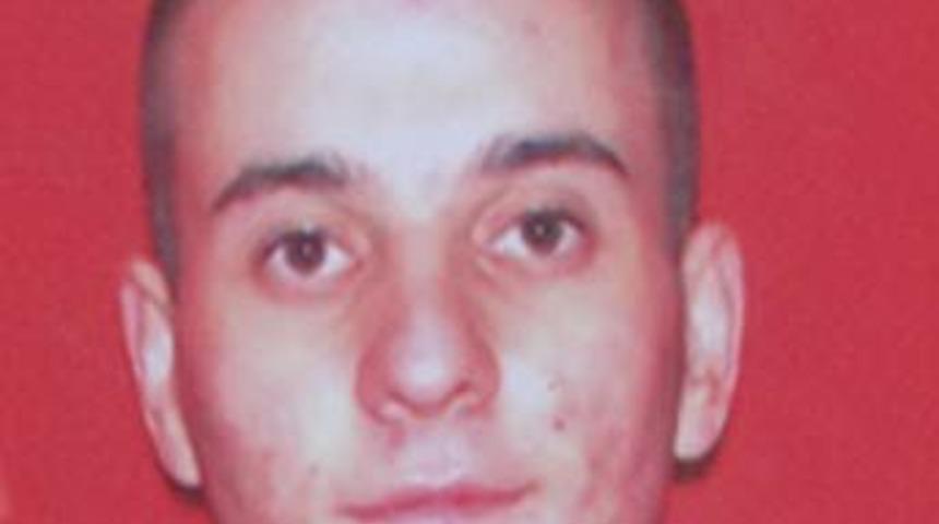 Silahı ateş alan er şehit oldu