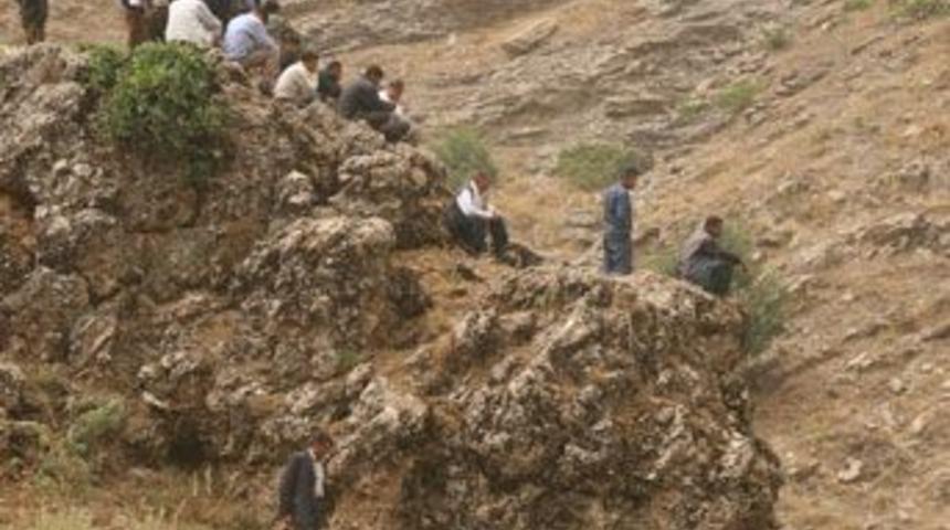 Yağmur nedeniyle ev &ccedil;&ouml;kt&uuml;: 2 &ouml;l&uuml;