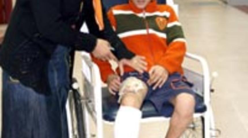 Yarışmaya &ouml;zendi kendini yaktı