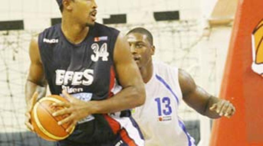 Efes Pilsen'de şok!