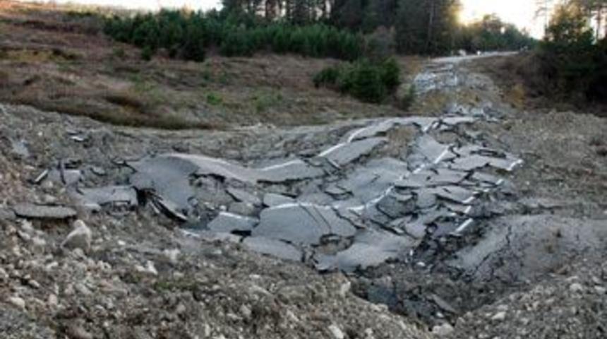 Myanmar'da toprak kaymaları: 11 &ouml;l&uuml;