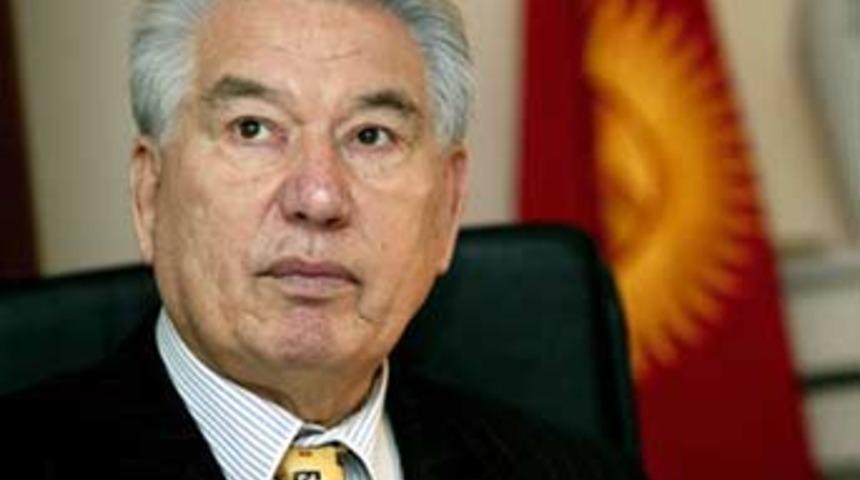 Cengiz Aytmatov son yolculuğuna uğurlanıyor