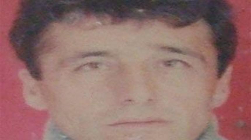 G&ouml;z&uuml;nden arı sokan &ccedil;ift&ccedil;i &ouml;ld&uuml;